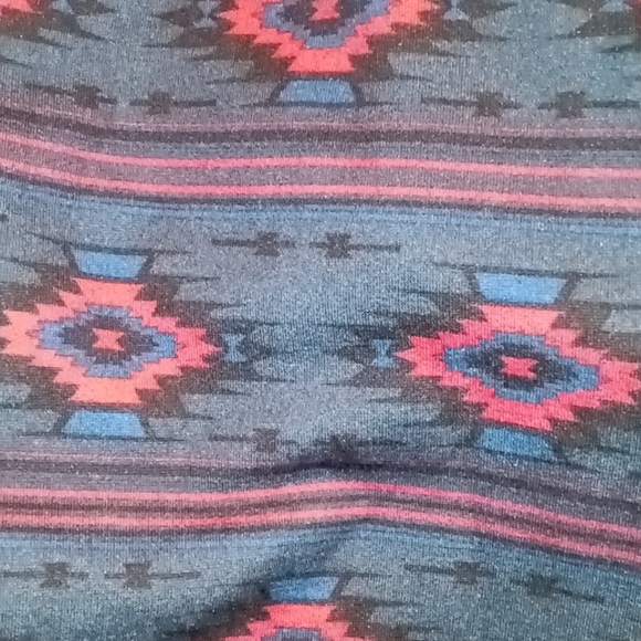 🆕 Simply Southern | Aztec Hoodie Sweatshirt Charcoal Grey & Coral Size Small - Picture 7 of 10